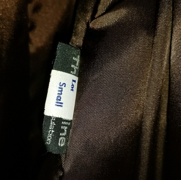 Fur Coat - Picture 5 of 8